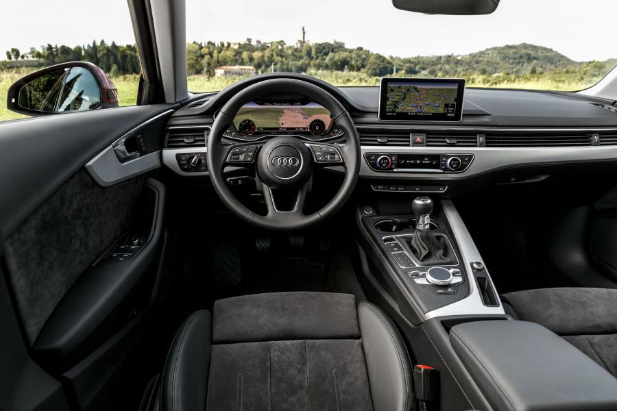 Торпедо Audi A4 2.0 TDI Ultra (B9) 2015 года  (WW) (фото 4 из 23)